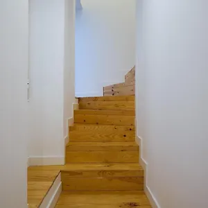 Nest 2-hosted By Sweetstay , Gibraltar Gibraltar