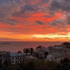 Apartment Romantic Garden Sea View Nervi, Genoa